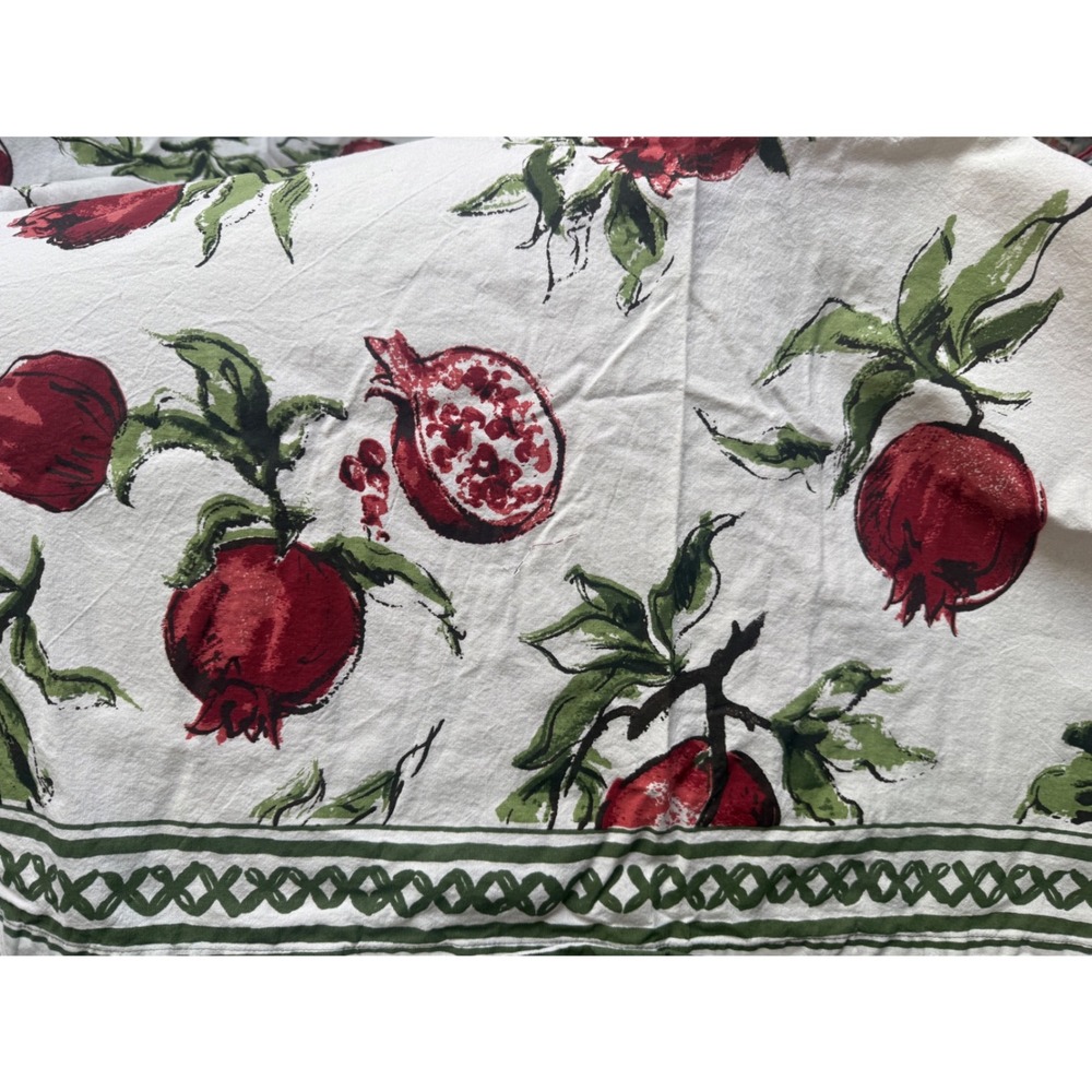 Williams Sonoma Pomegranate Cotton Tablecloth 82x67 White Red Green Rectangular - Picture 7 of 8